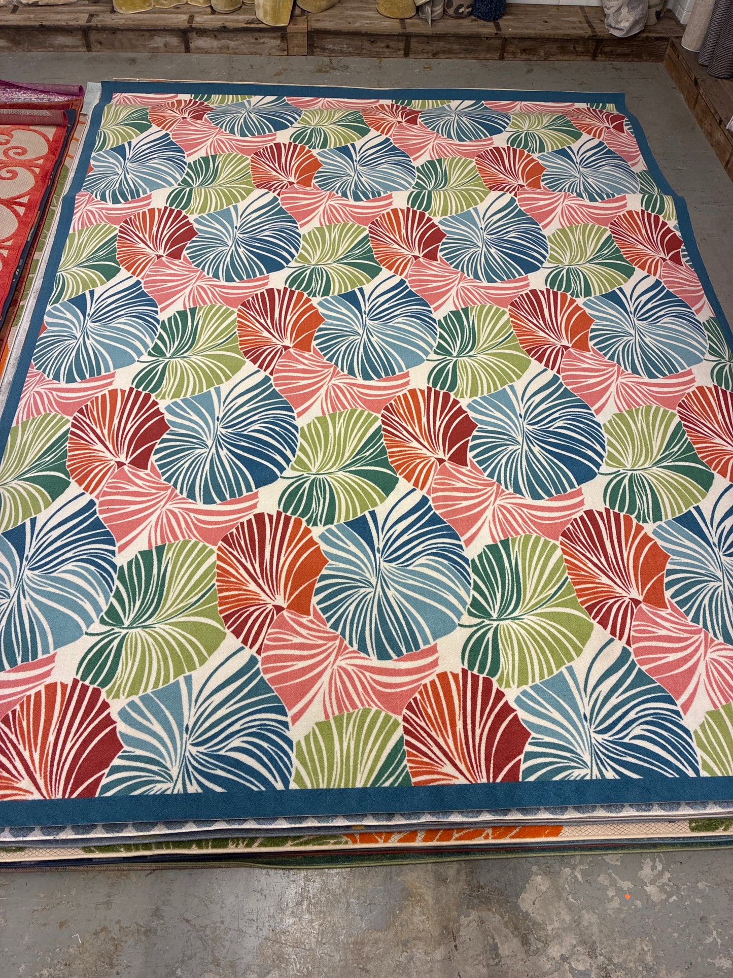 10 x 13 Area Rug Waverly Leaf Indoor Outdoor | ID 14154