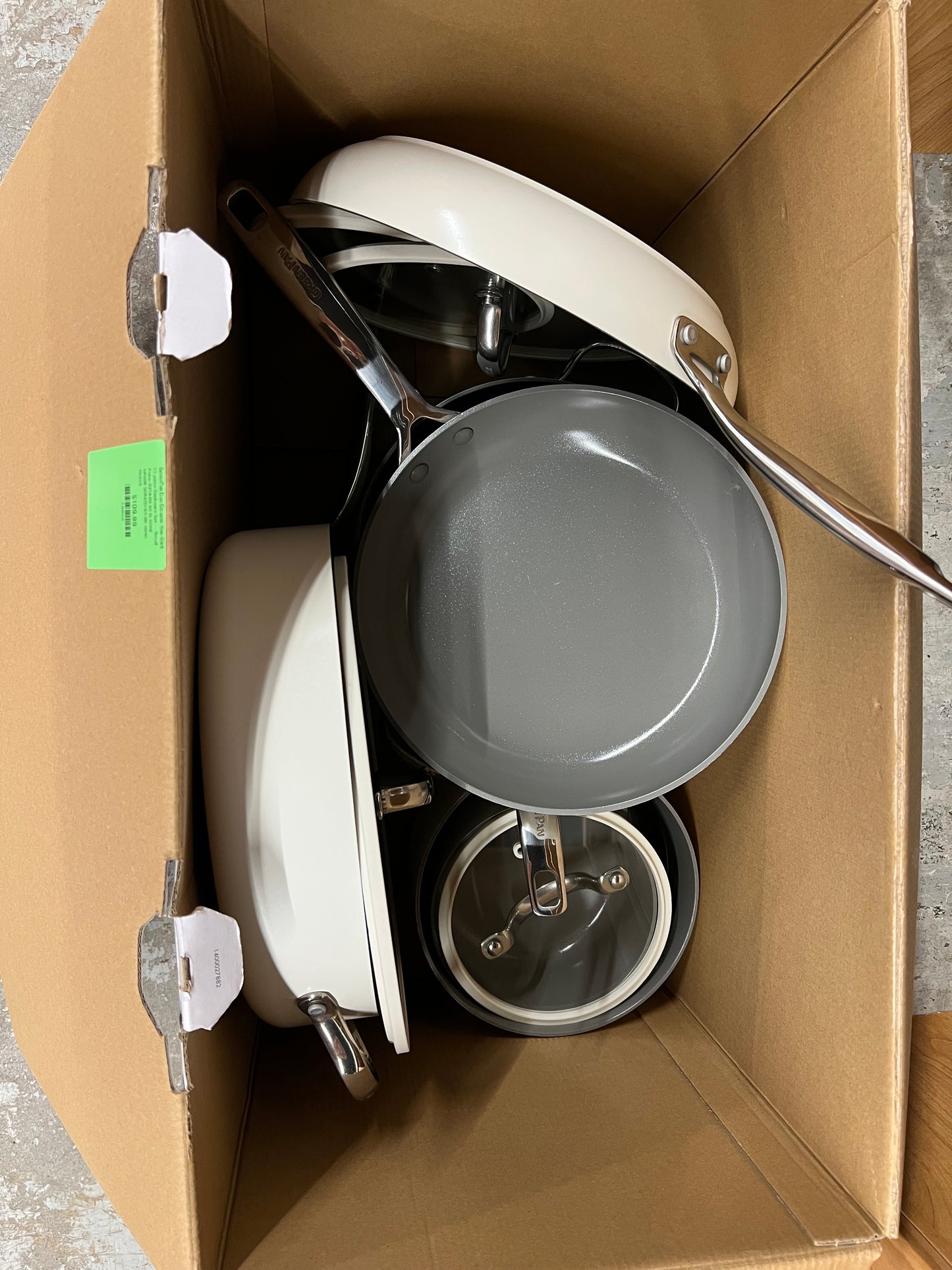 GreenPan Eras Ceramic Non-Stick 11-piece Cookware Set - - Retail Price: $214.99 AS IS SOME MINOR SCRATCHES ON SOME PIECES