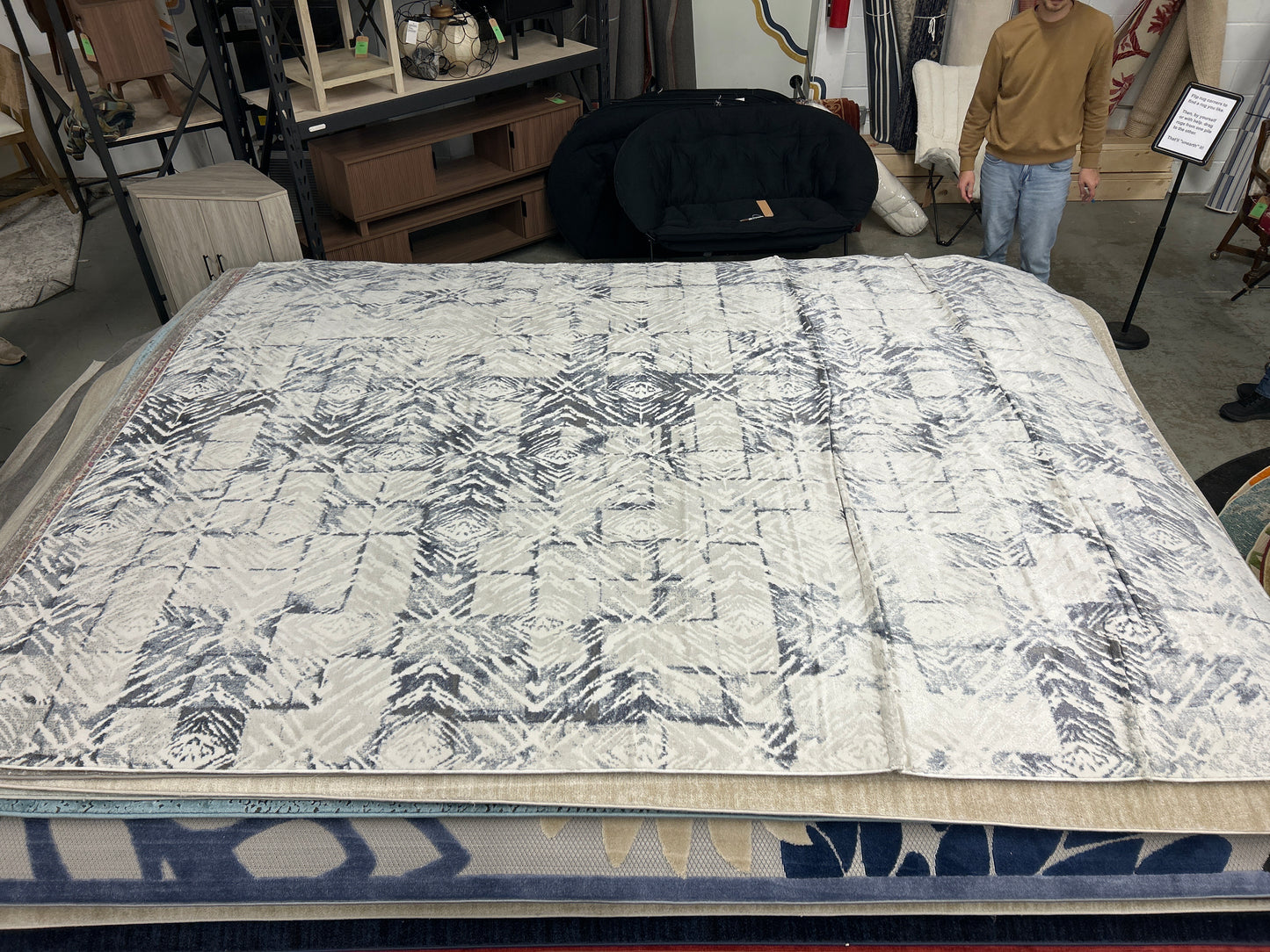 9 x 12 urban white/blue area rug