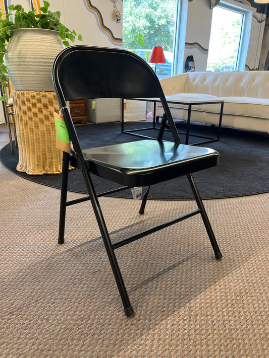 Peakform Metal Folding Chair Black | Retail Price: $13.99