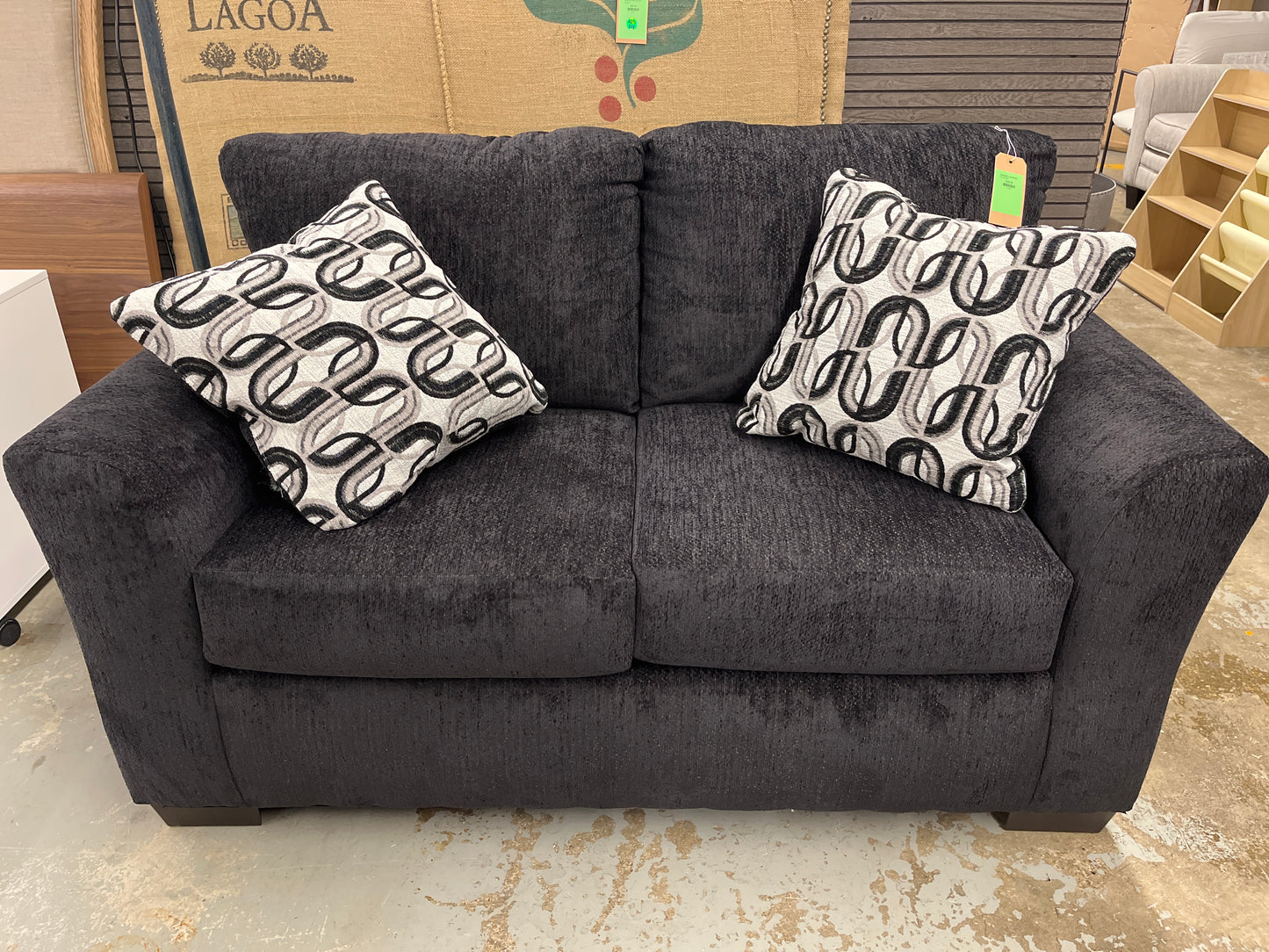 Obsidian Black Loveseat | Retail Price: $721.875