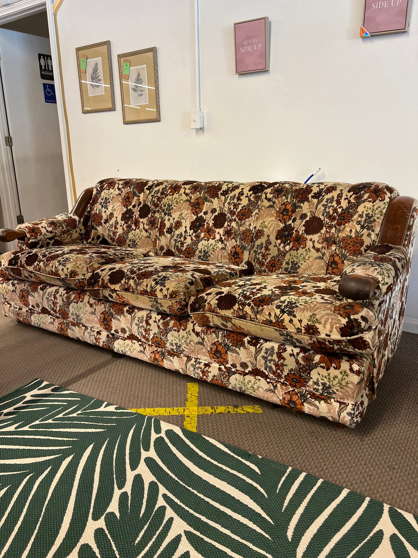 Floral Sofa Vintage *donated, Sinks