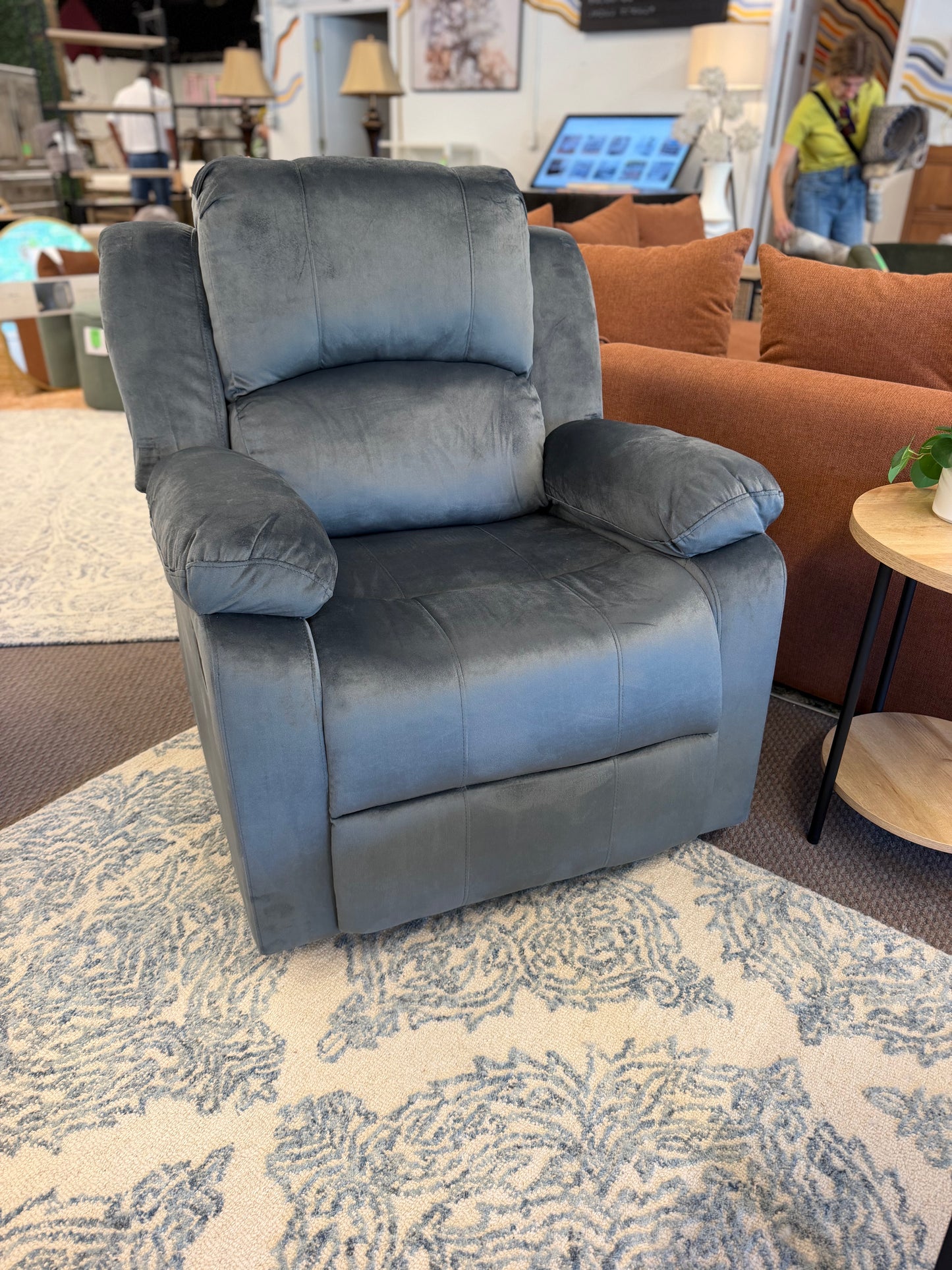 Manual Recliner Gray Retail: $229
