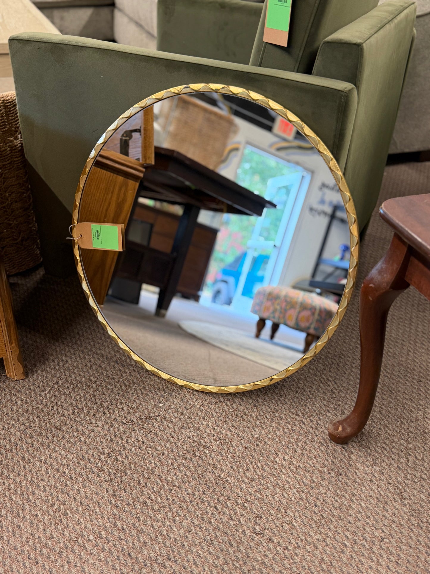 Kate and Laurel Round Mirror
