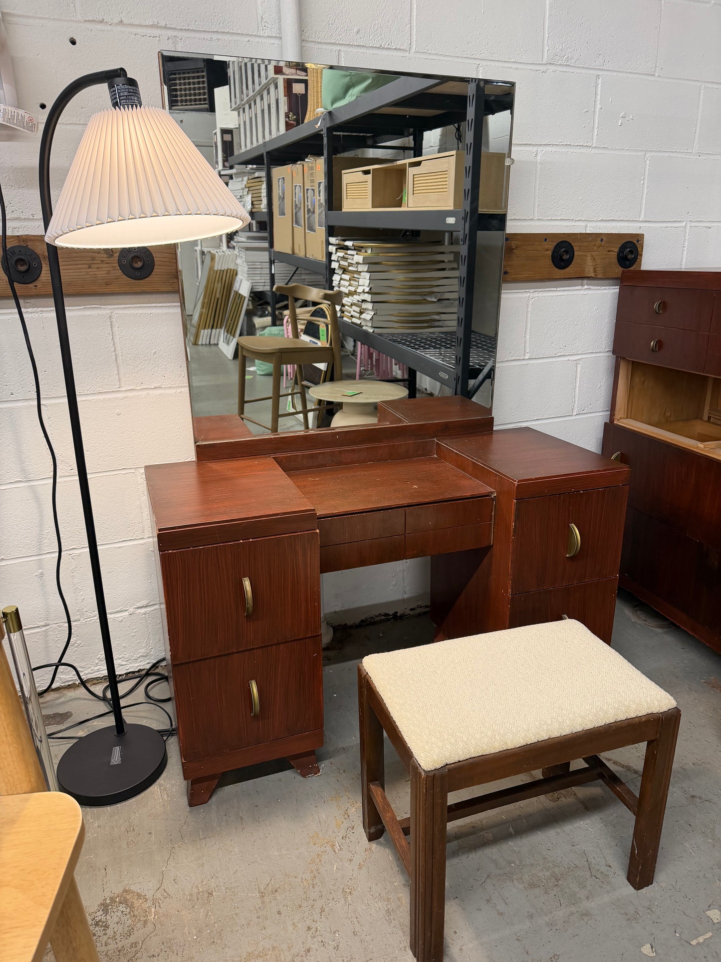 Vintage Vanity *donated