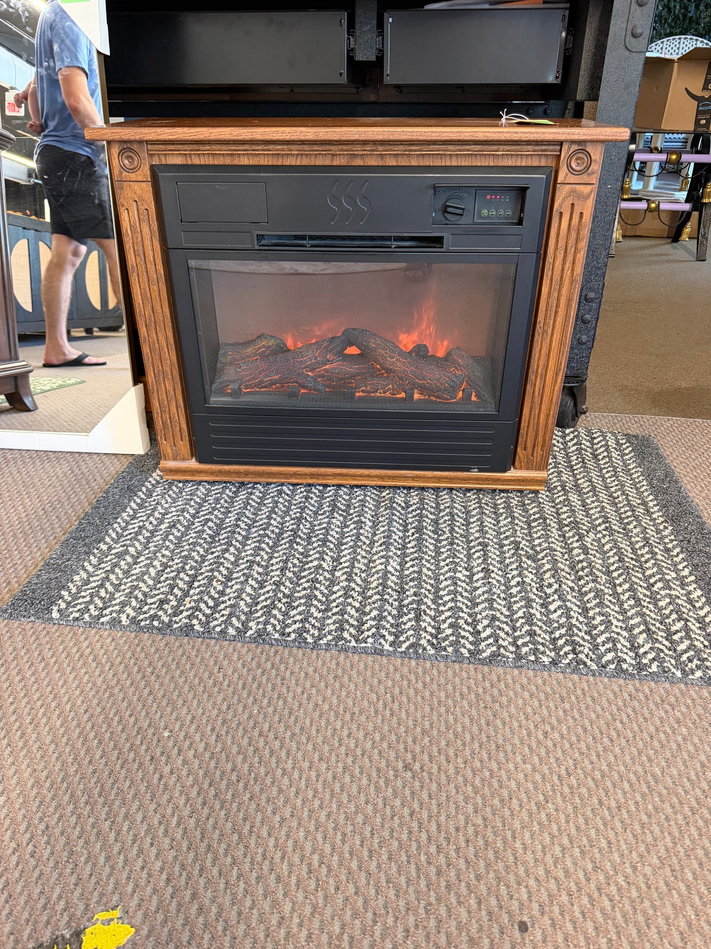 Electric Fire Place Heater *donated