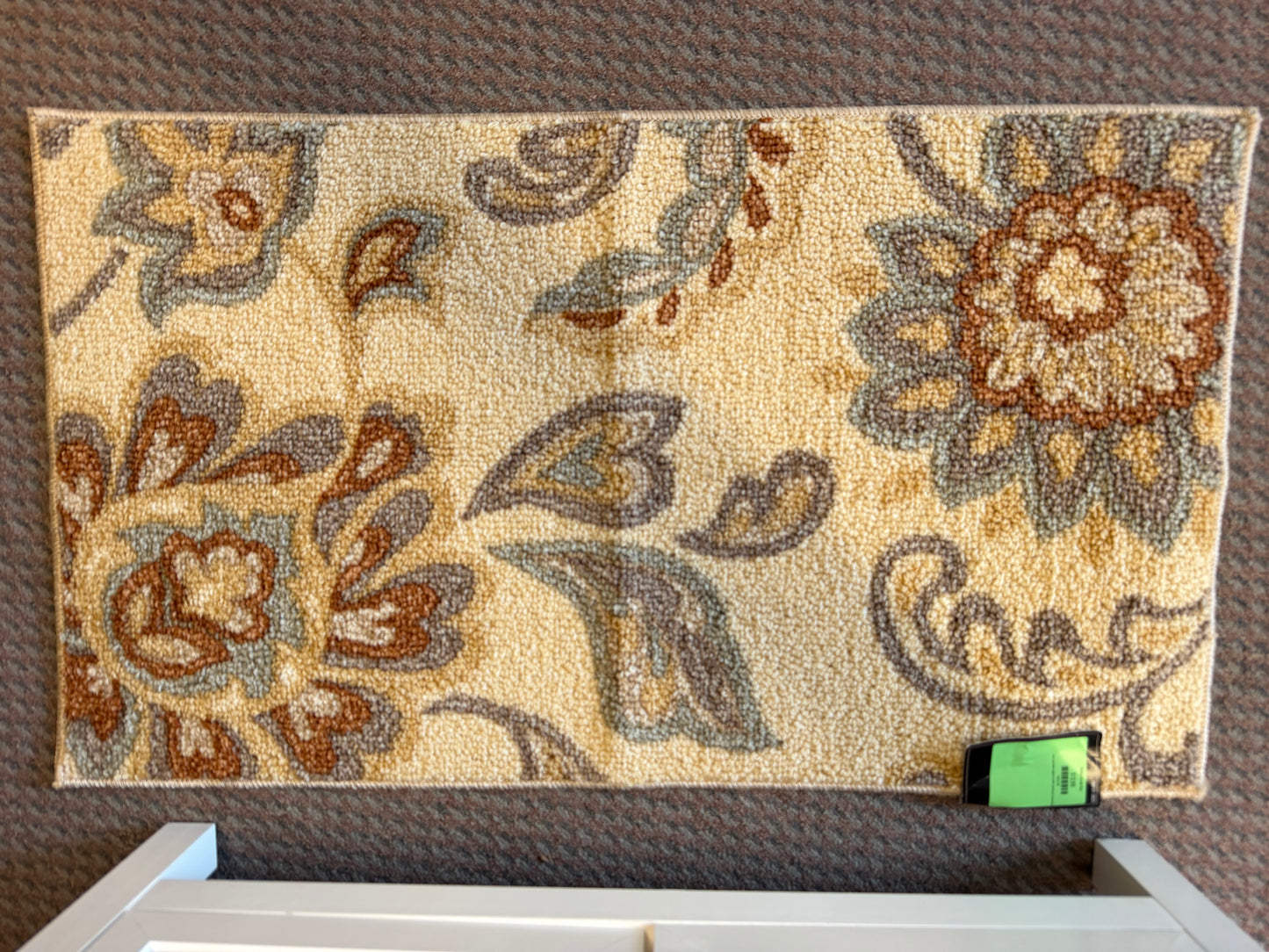 Paisley Accent Mat