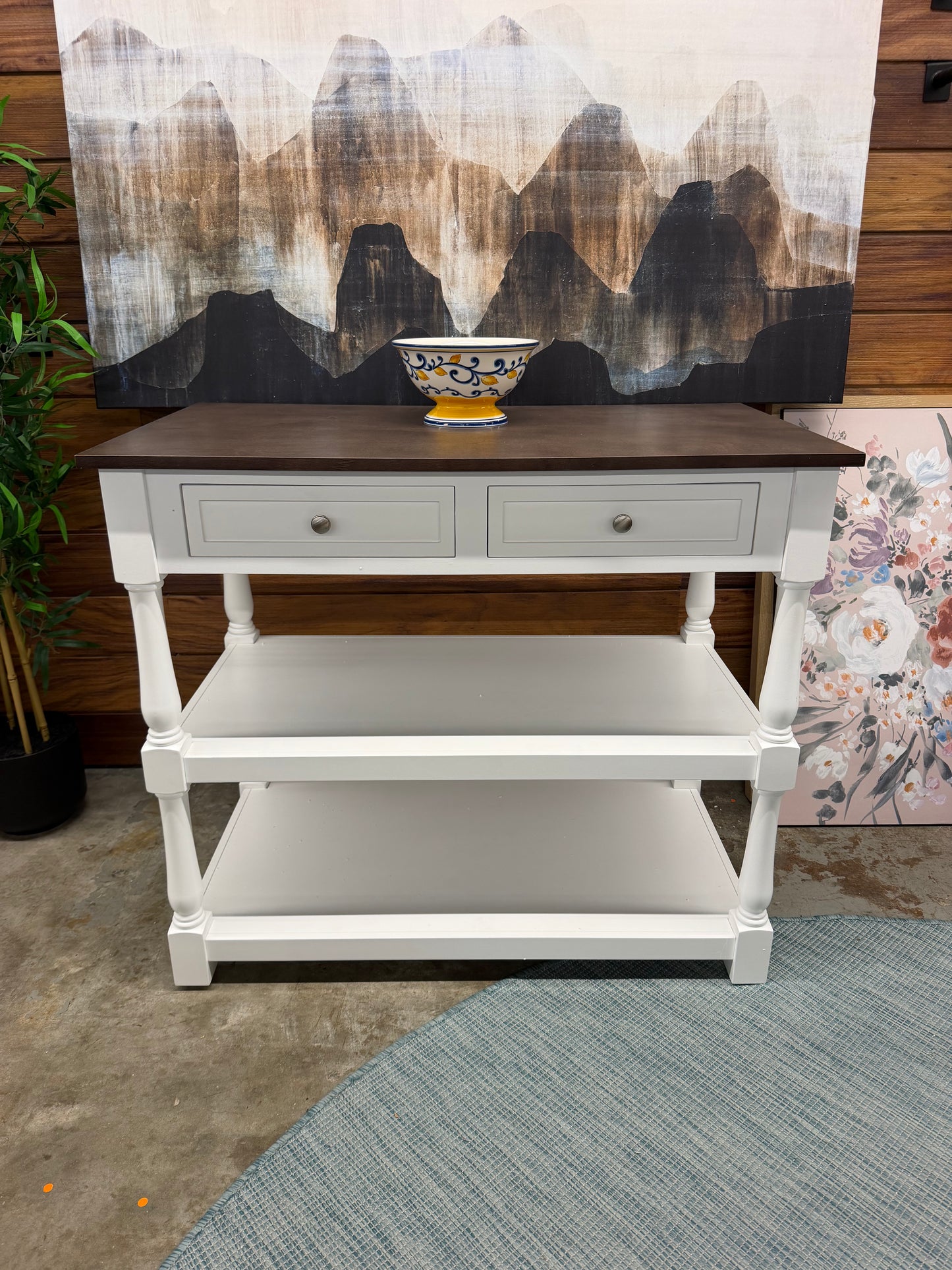 Kitchen Island Retail: $449 AS IS Lightly Damaged Corner