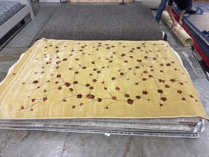 5 x 7 Area Rug Chambord Cherry Blossom AS IS residue on one spot | ID 14588