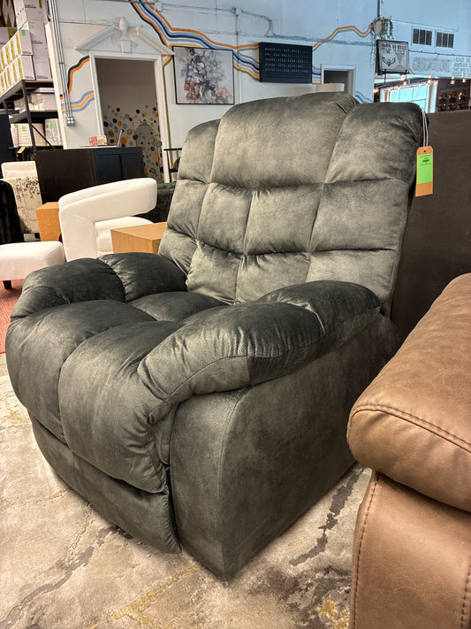 Bronzy Home Manual Recliner in Green