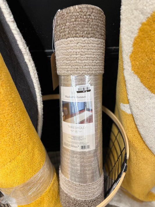 2 x 7 Madison Washable Rug - Threshold™ Retail: $40