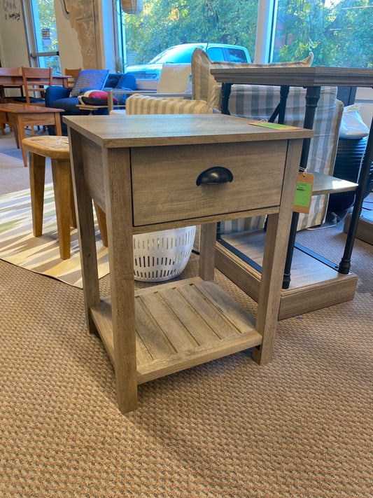 18" Country Single Drawer Nightstand - Grey Wash | Retail Price: $145