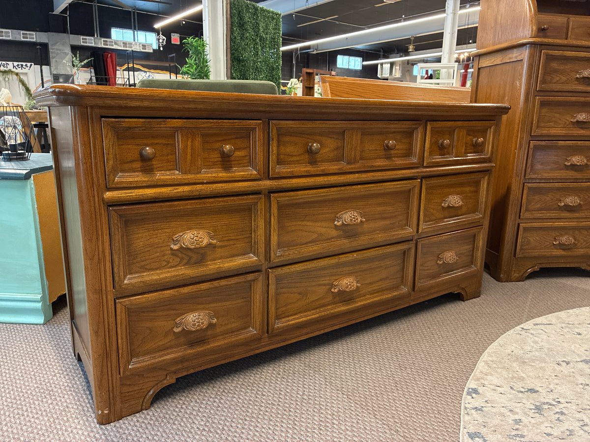Vintage Dixie Solid Wood Long 9 Drawer Dresser *donated