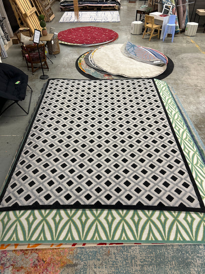 9 x 12 indoor/outdoor area rug by Nourison - Aloha (black & white & gray)