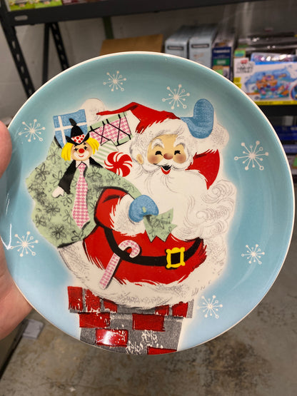 Mr. Christmas 8-Piece Round Plate Set -  - Retail Price: $34.99