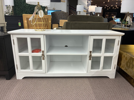 Remington TV Storage Media Stand | Retail Price: $329