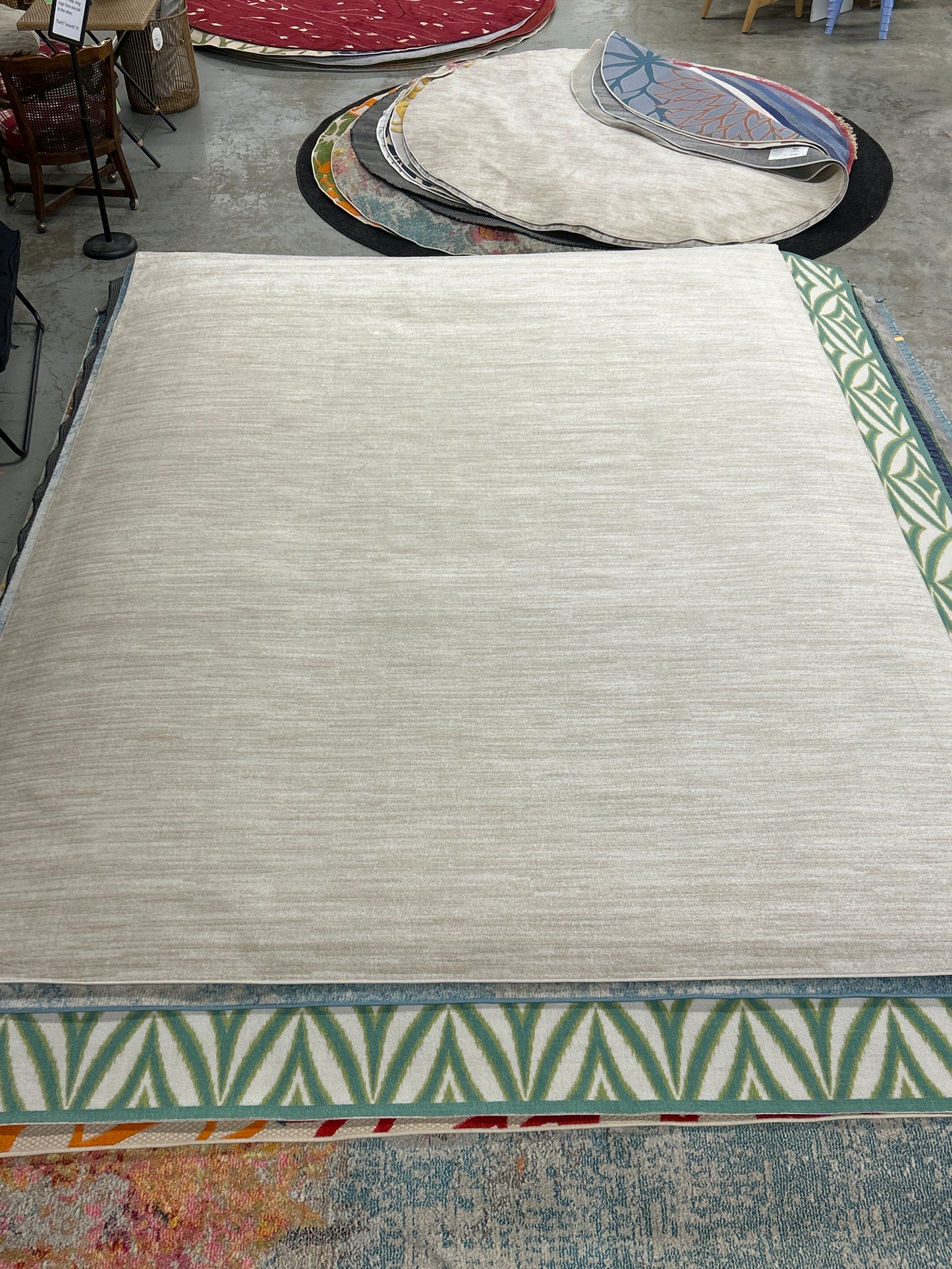 9 x 12 Ivory / Beige area rug, by Nourison