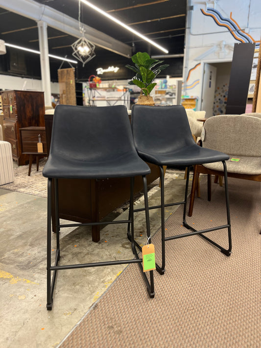 24in Industrial Faux Leather Counter Stools, Set of 2 - Grey | Dimensions: 34.5in H x 18in L x 22in W | Weight: 14 LBS | Retail Price: $213