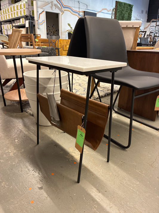 Etanbury Accent Table with Magazine Holder | Retail Price: $82