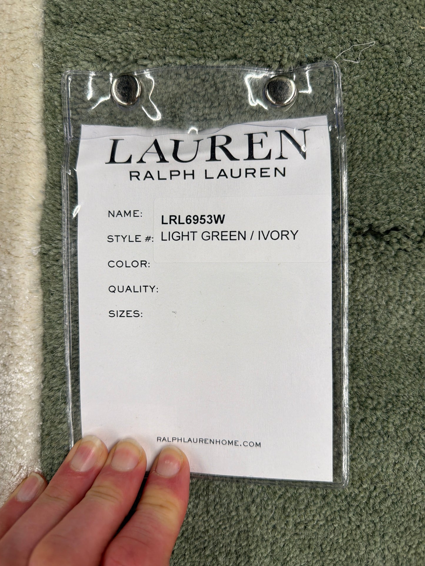 6 x 9 Ralph Lauren Sage Designer Safavieh Rug (retails for $275)￼