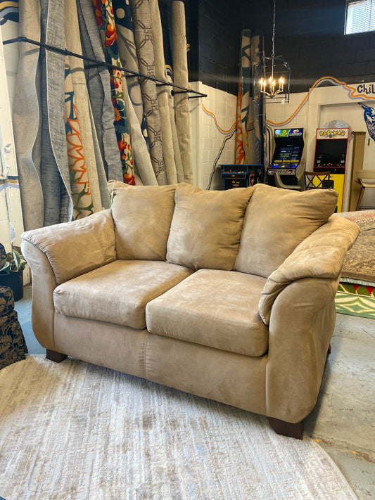 Loveseat *donated