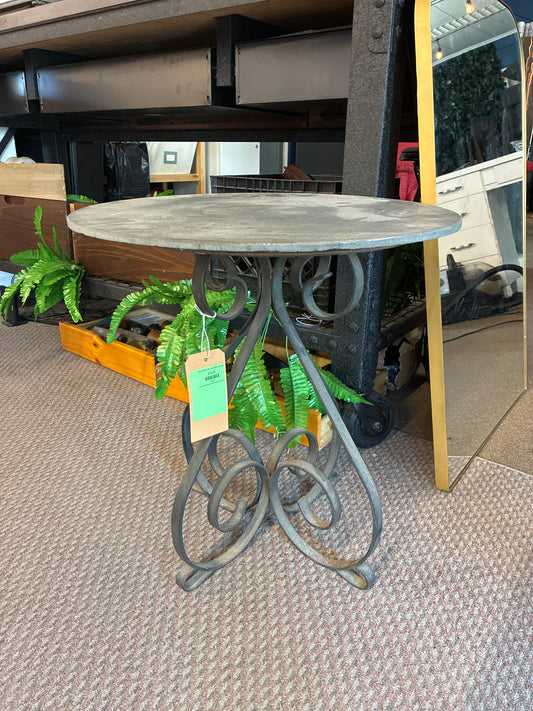 Kyra Outdoor Iron Side Table *donated