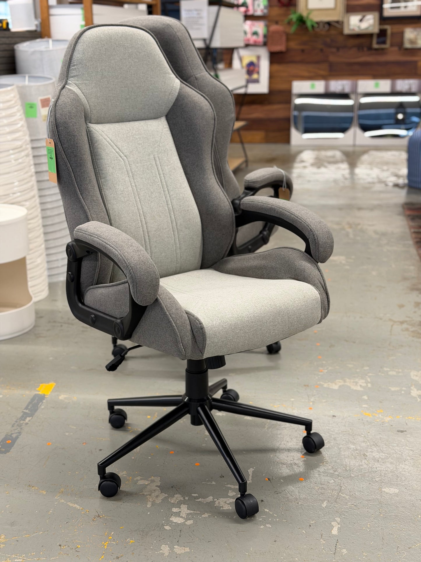 Swivel Gaming Chair Gray - Room Essentials: Upholstered Computer Desk Chair, Adjustable, Fixed Arms | Retail Price: $130