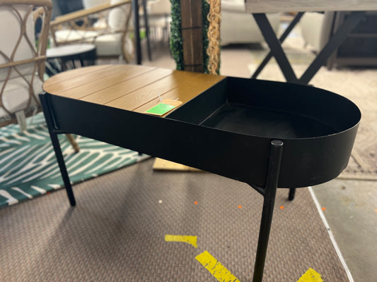 Planter Metal Stands Black 3.5ftx1.52ftx1.54ft - Room Essentials | Retail Price: $125