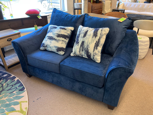 Velour Navy Loveseat | Retail Price: $776