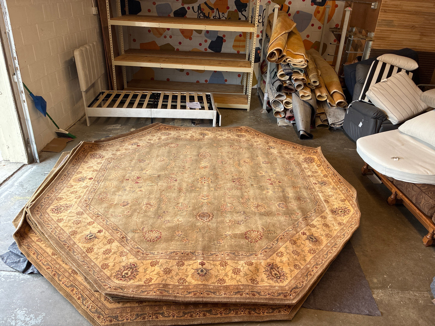 10 x 10 Octagon Area Rug Silk & Wool Carpet | ID 15018