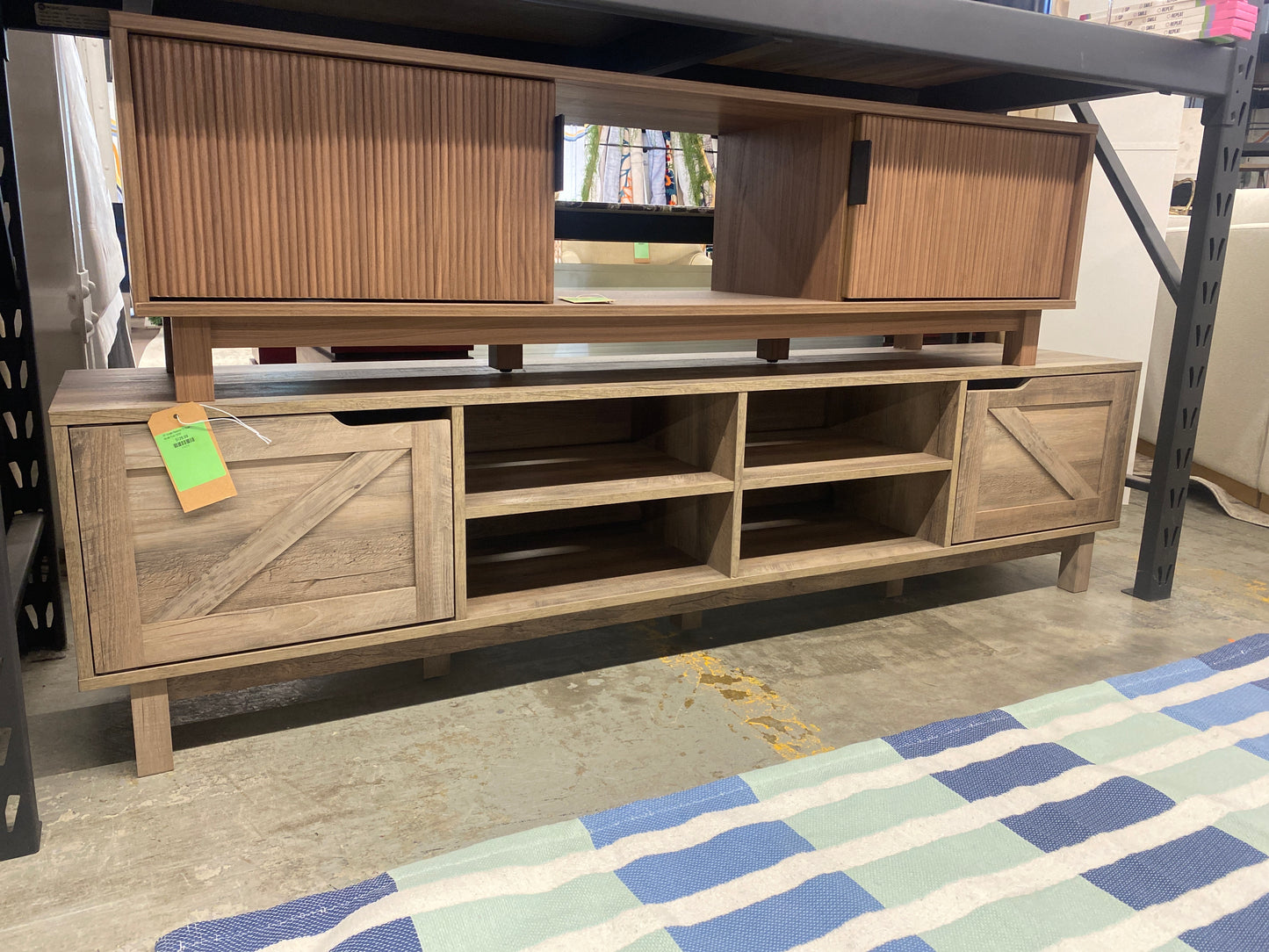 70" Simple Barndoor TV Stand | Retail Price: $232