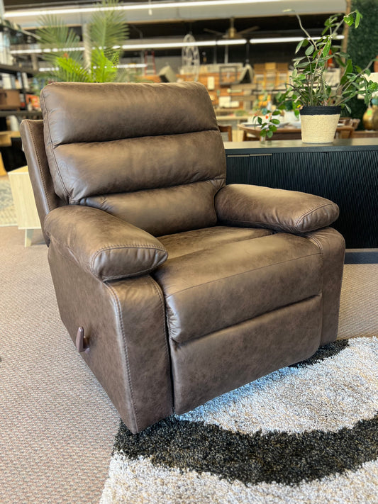 Cimarron Recliner Cafe Retail: $405+