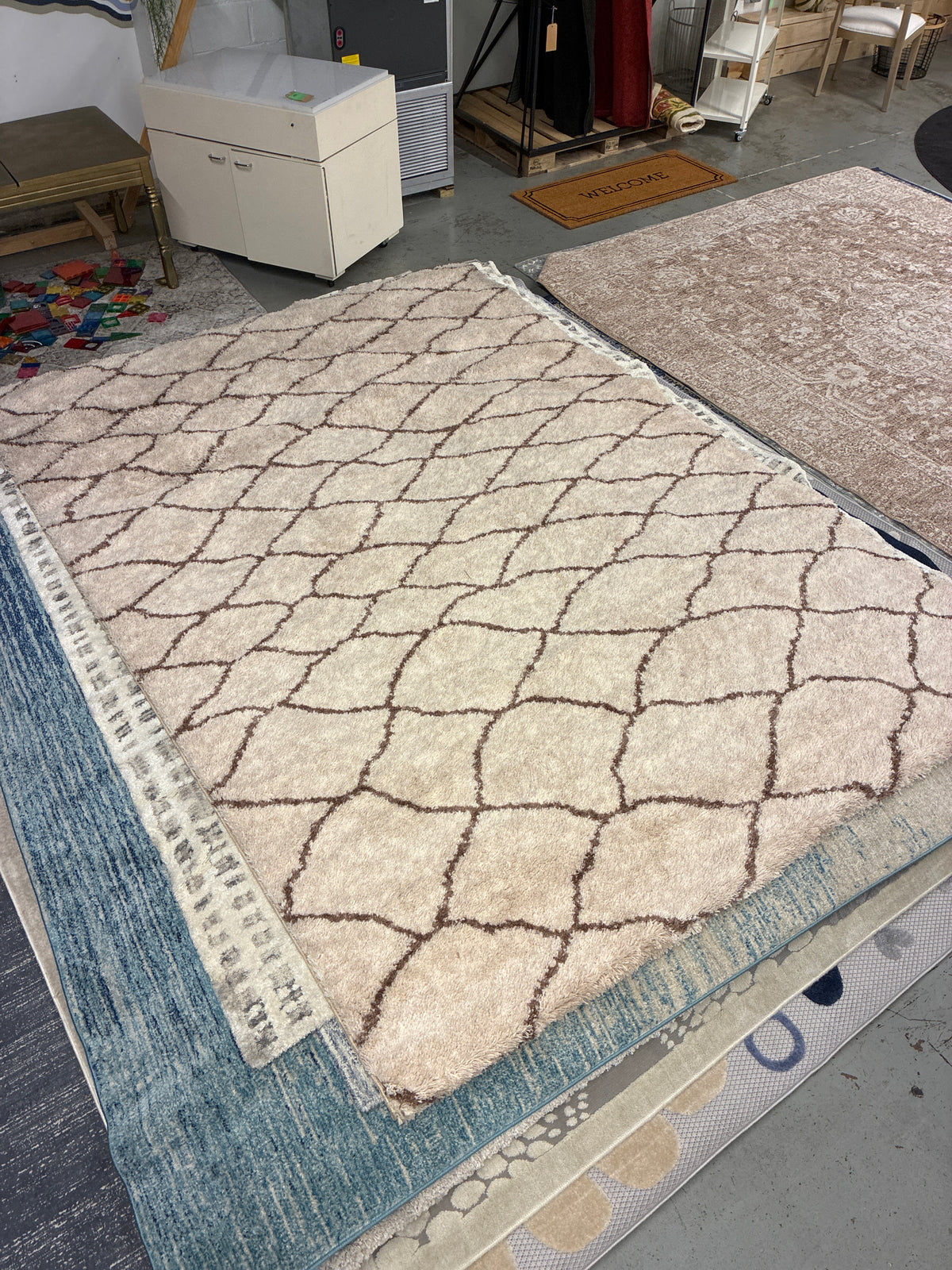 7 x 10 Organic Diamond Shag Area Rug Brown