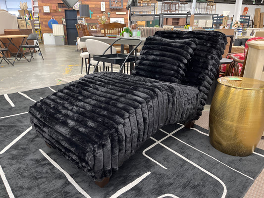 Ultra Soft Cozy Lounger Black