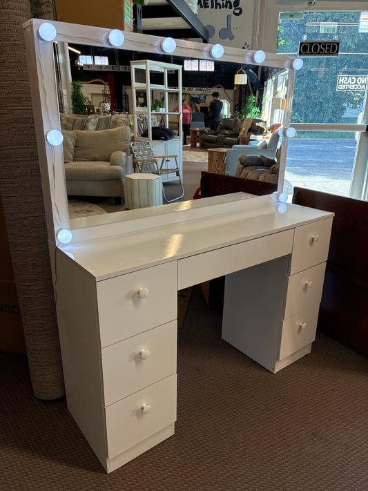 White Makeup Vanity *donated