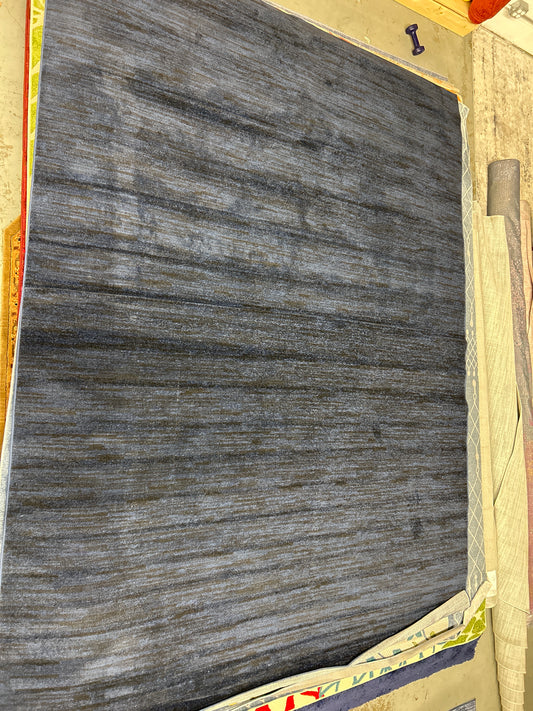 9 x 12 area rug (ID #: 14107)