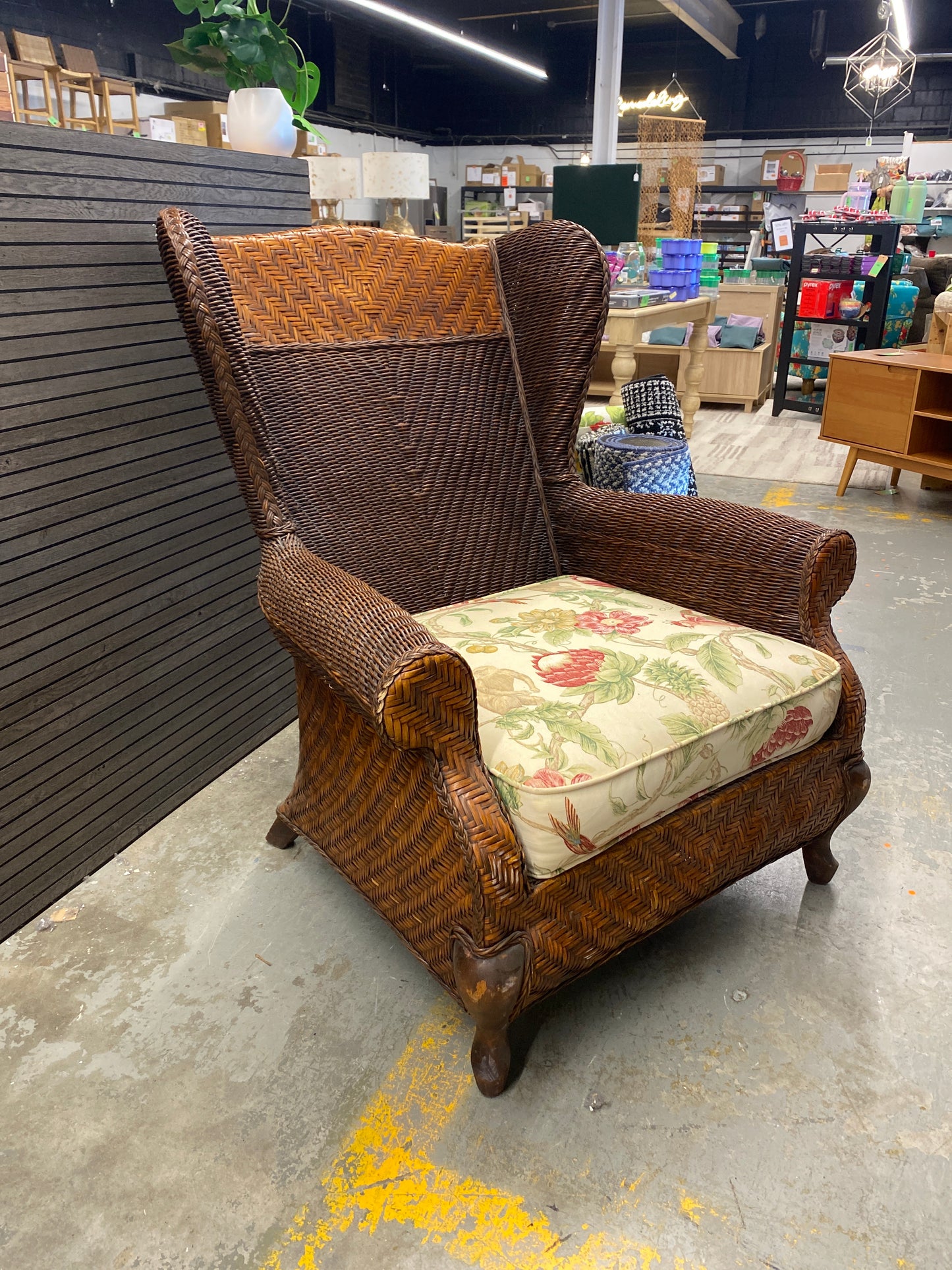 Wingback Wicker/Rattan Armchair with Carved Legs *donated