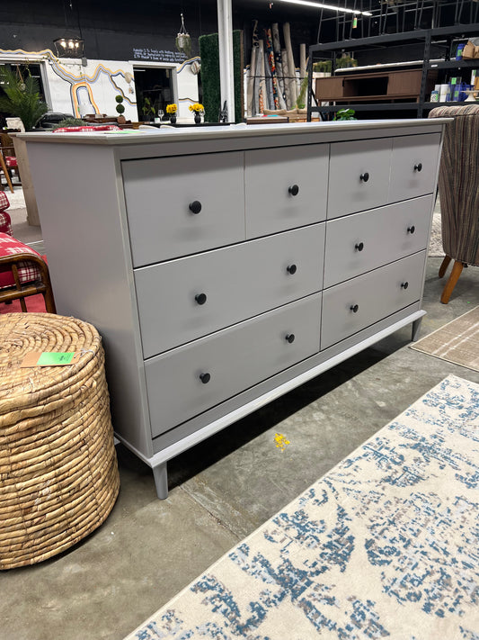 6-Drawer Solid Wood Dresser - Gray | Retail Price: $460