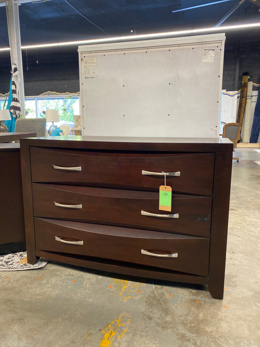 Dresser *donated