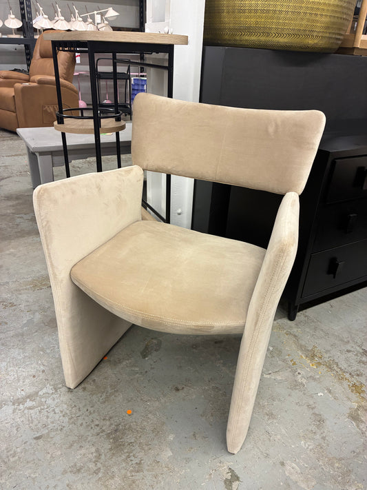 Jayke Velvet Dining Chair | Retail Price: $440