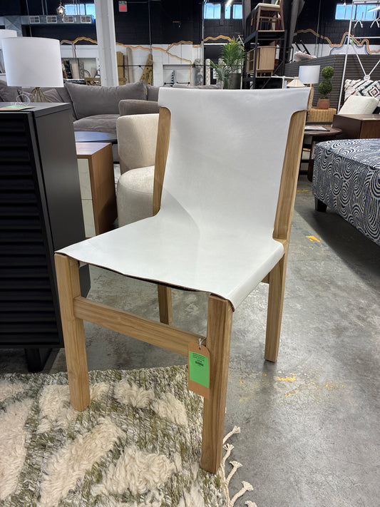 Arian White Leather/Natural Teak Solid Wood Dining Chair (Fully Assembled) | Retail Price: $239