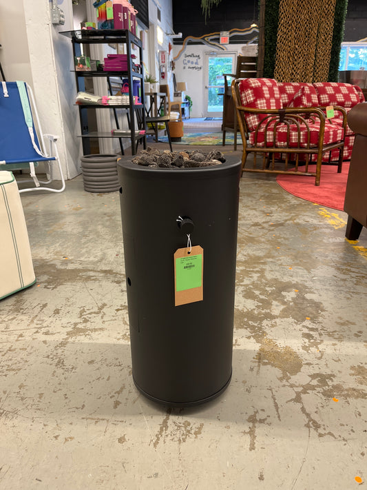 22" Round Metal Outdoor Column Fire Pit - Threshold | Retail Price: $130