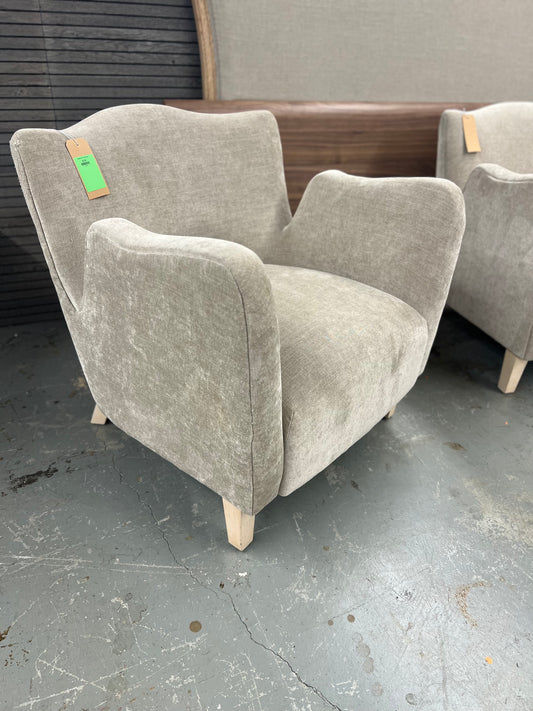 Sculpted chair *donated, Wear