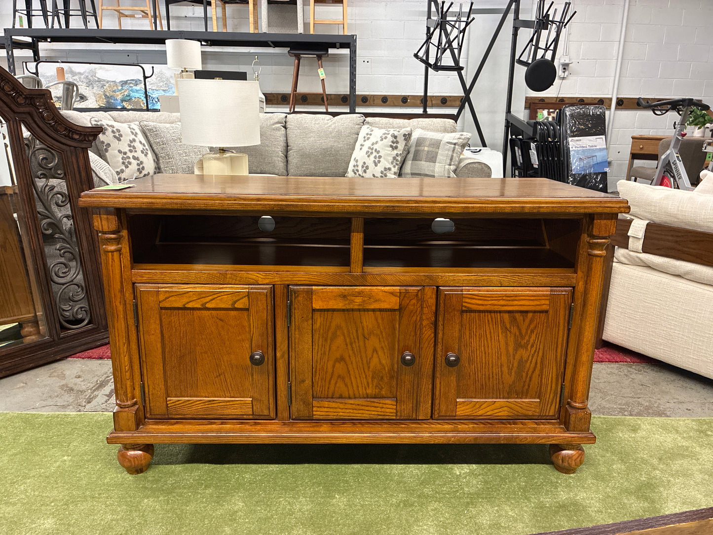 Console Table Solid Wood Cabinet *donated
