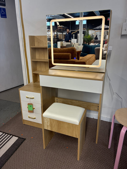 Makeup Vanity Desk with Bench and Light Up Mirror in Natural | Retail Price: $198