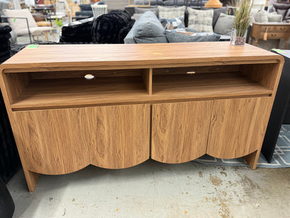 Sideboard Console Table Retail: $367+ AS IS REPAIRED
