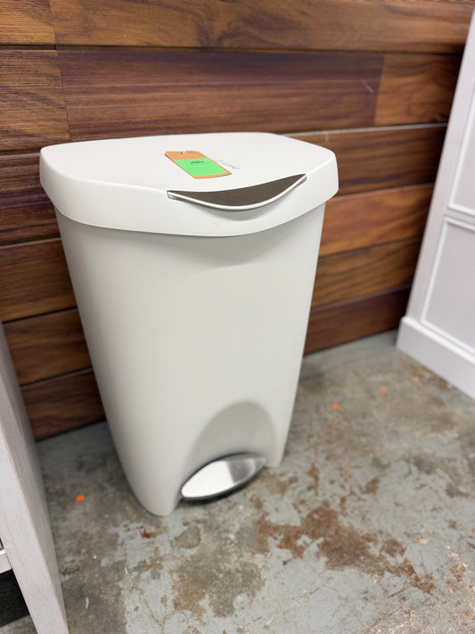 White and Chrome Step Trashcan