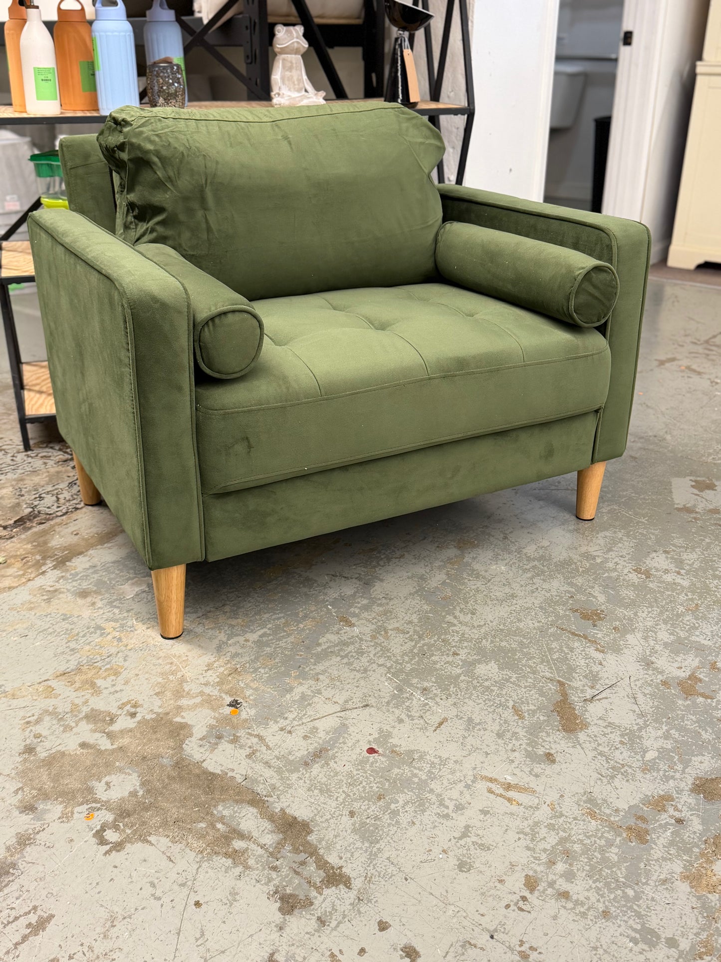 Olive Velvet Lifestyle Solutions Accent Chair Retail: $208