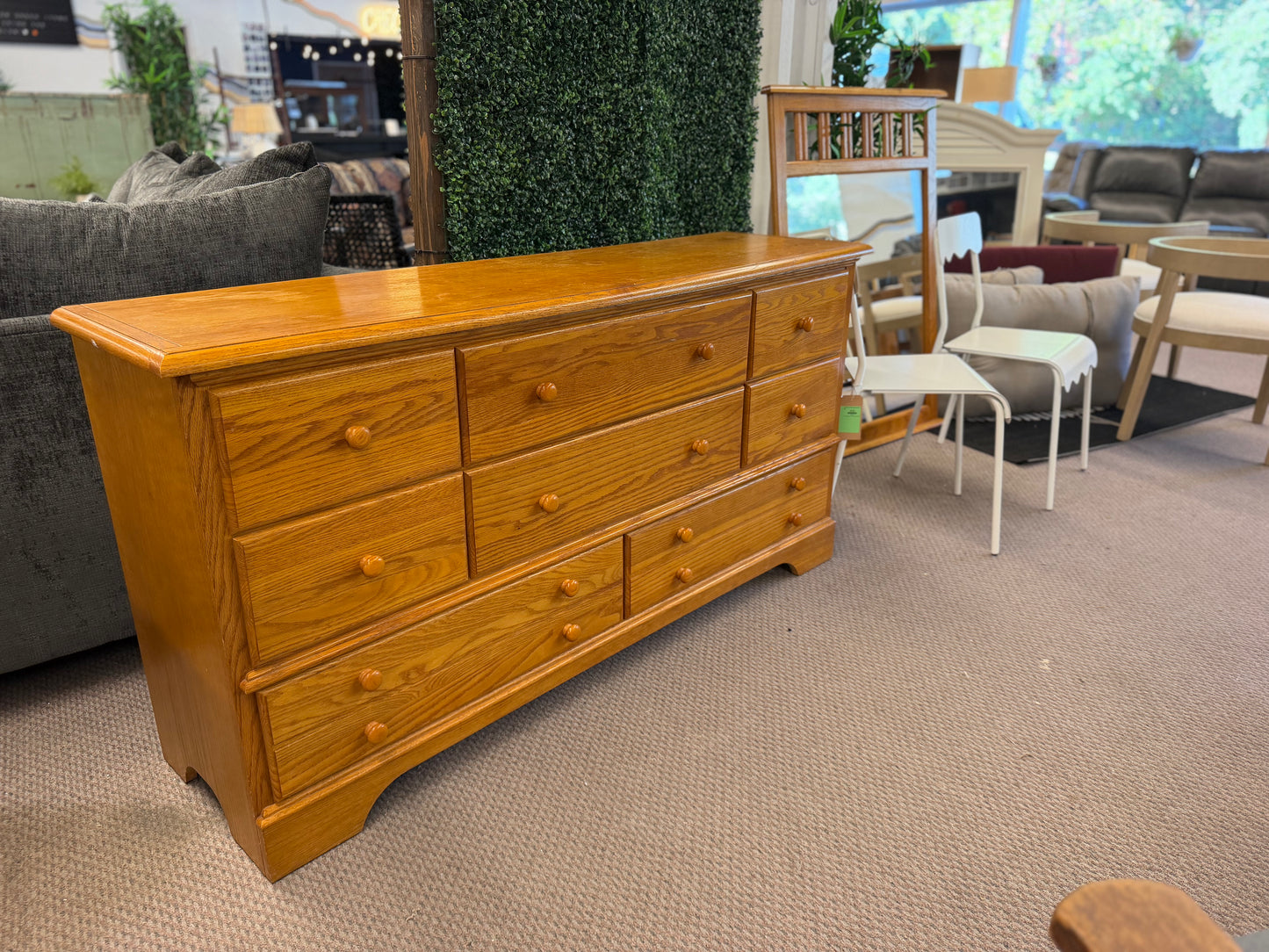 Wood Dresser Drawers in Excellent Condition *donated