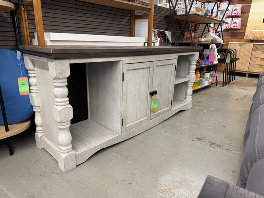 Havalance TV Stand for TVs up to 67" White - Signature Design by Ashley: Modern Farmhouse Media Console with Cable Management — Retails in box (unassembled) for $480.99 | Highly Rated MISSING ONE SHELF